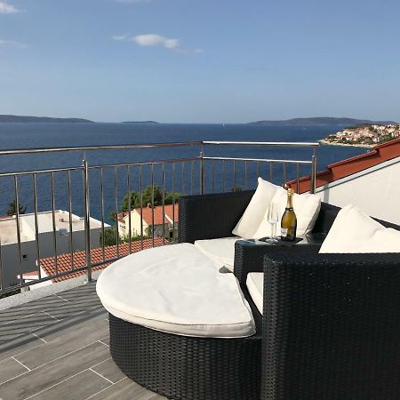 Appartement Ferienhaus Ivanka à Trogir Extérieur photo